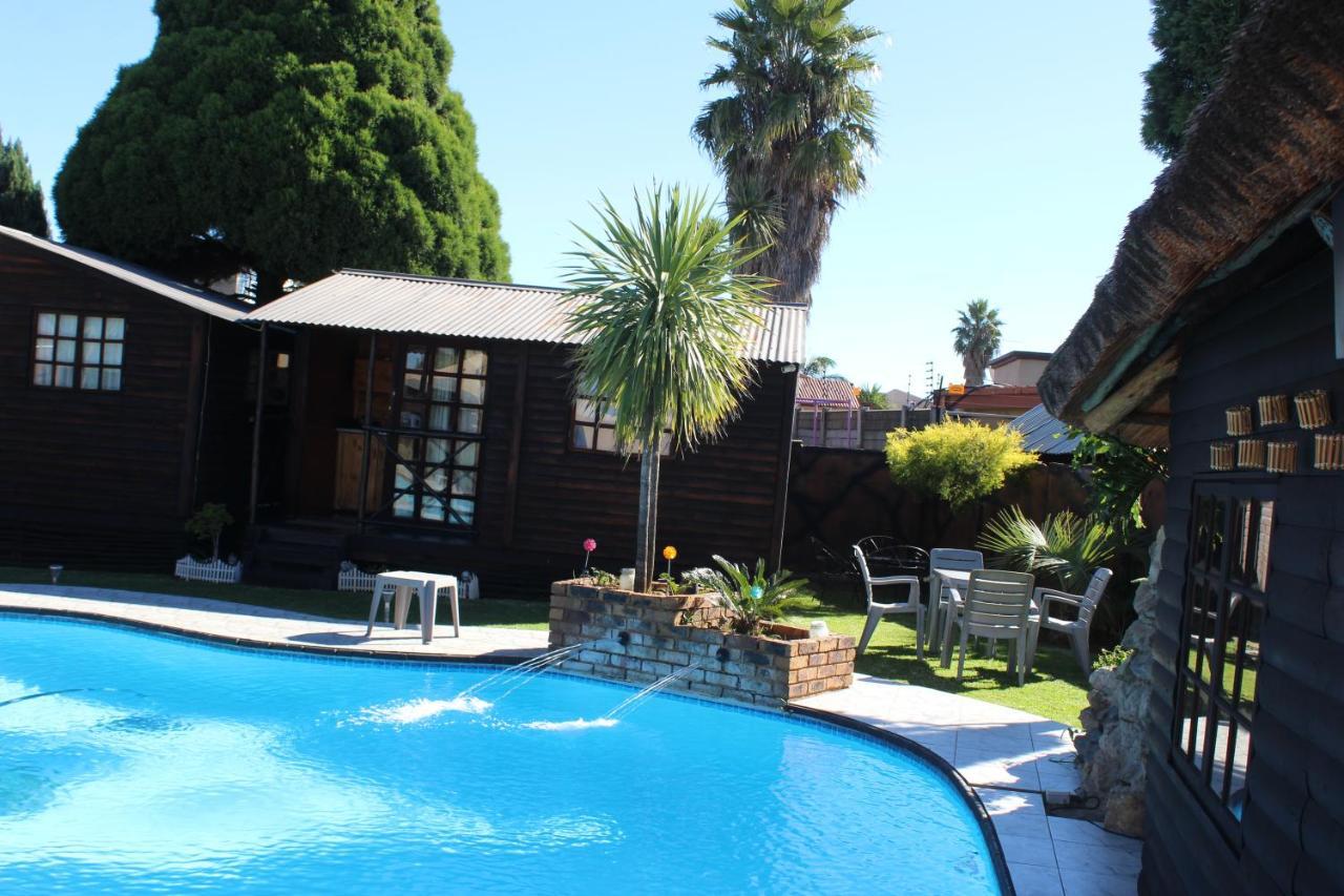 The Guesthouse Vanderbijlpark Exterior photo
