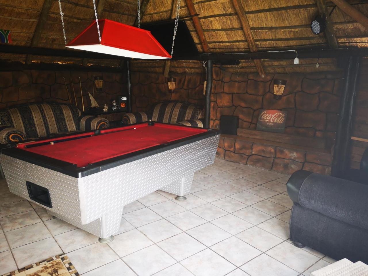 The Guesthouse Vanderbijlpark Exterior photo